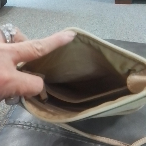 EUC-Tignanello Crossbody Bag - Picture 7 of 13